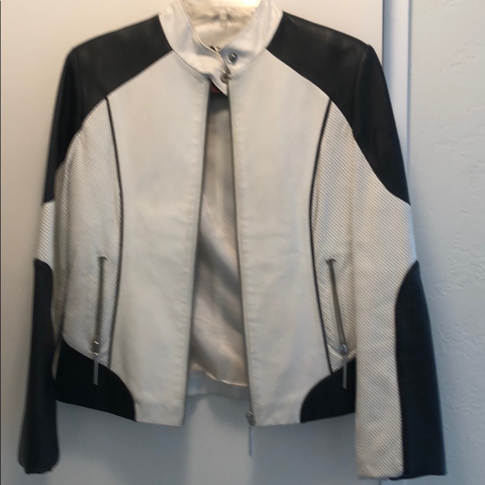 Danier Leather Moto Jacket black white size XS